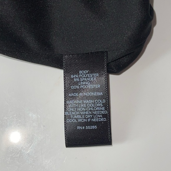 NWT Express Black Bodycon Keyhole Neck Long Sleeve Fall Mini Dress Size 8 Medium - Picture 4 of 10